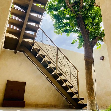 La Posada Del Limonero Fuentes de Andalucia Bagian luar foto