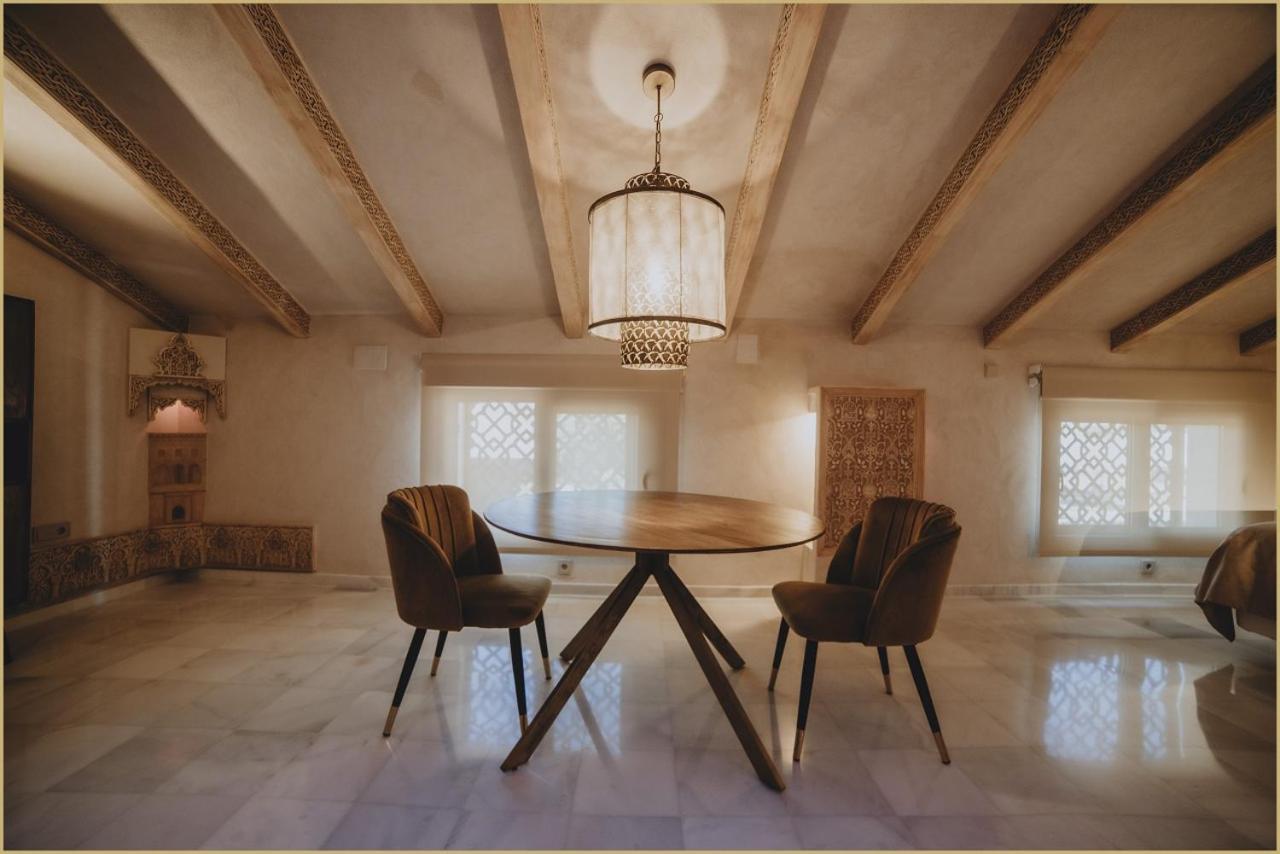 La Posada Del Limonero Fuentes de Andalucia Bagian luar foto